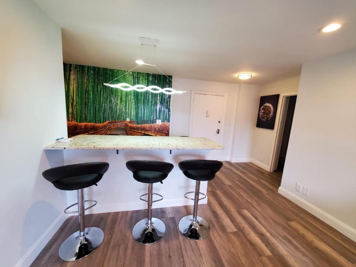 Just Renovated 3 Br/2Bath/ Parking+ Downtown View Διαμέρισμα Ατλάντα Εξωτερικό φωτογραφία