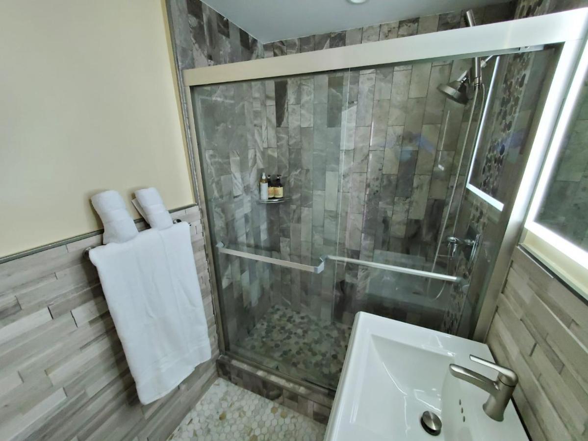 Just Renovated 3 Br/2Bath/ Parking+ Downtown View Διαμέρισμα Ατλάντα Εξωτερικό φωτογραφία