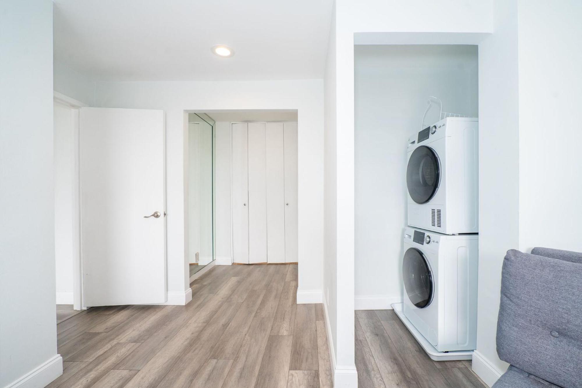 Just Renovated 3 Br/2Bath/ Parking+ Downtown View Διαμέρισμα Ατλάντα Εξωτερικό φωτογραφία