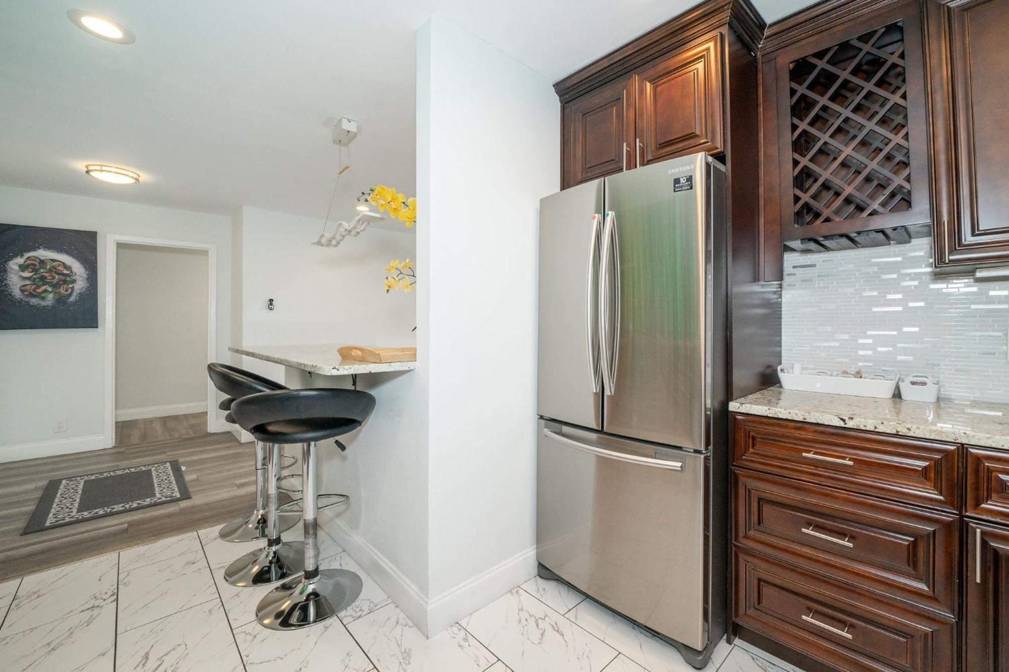 Just Renovated 3 Br/2Bath/ Parking+ Downtown View Διαμέρισμα Ατλάντα Εξωτερικό φωτογραφία