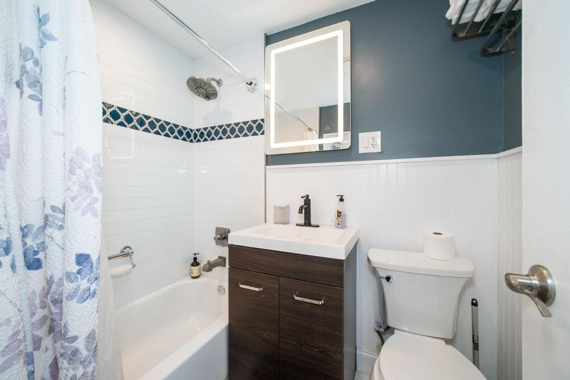 Just Renovated 3 Br/2Bath/ Parking+ Downtown View Διαμέρισμα Ατλάντα Εξωτερικό φωτογραφία